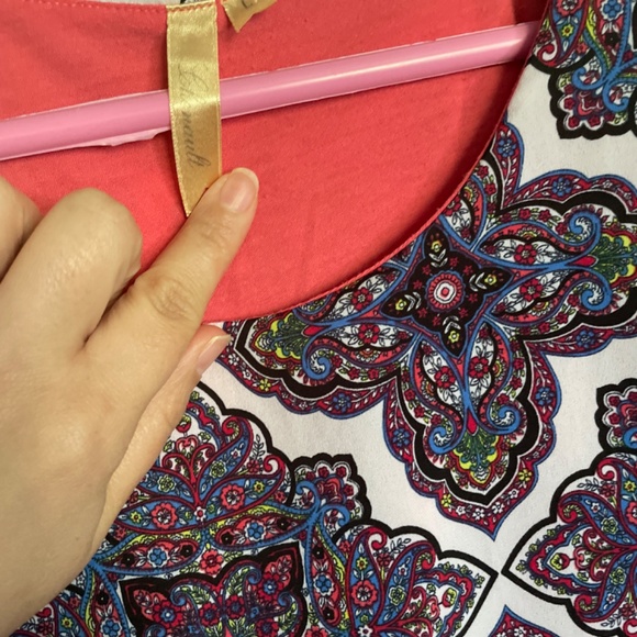 Blouse - Picture 3 of 4